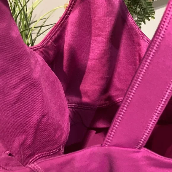 ⭐️2/$35 LULULEMON Tank top XXS - Picture 5 of 6